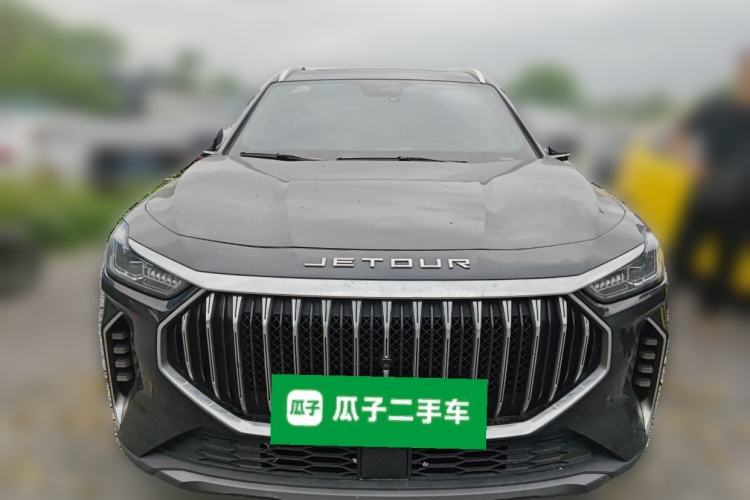 Used JETOUR X70 PLUS 2023 1.5T DCT Brave PLUS 7-Seater Front