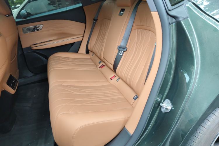 Used Geely Galaxy 8 2025 130km EM-i Flagship Edition Left Rear Seat