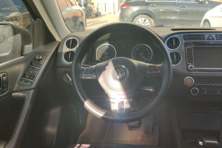 Used Volkswagen Tiguan L 2010 1.8 TSI Automatic All-Wheel Drive Fashion Edition