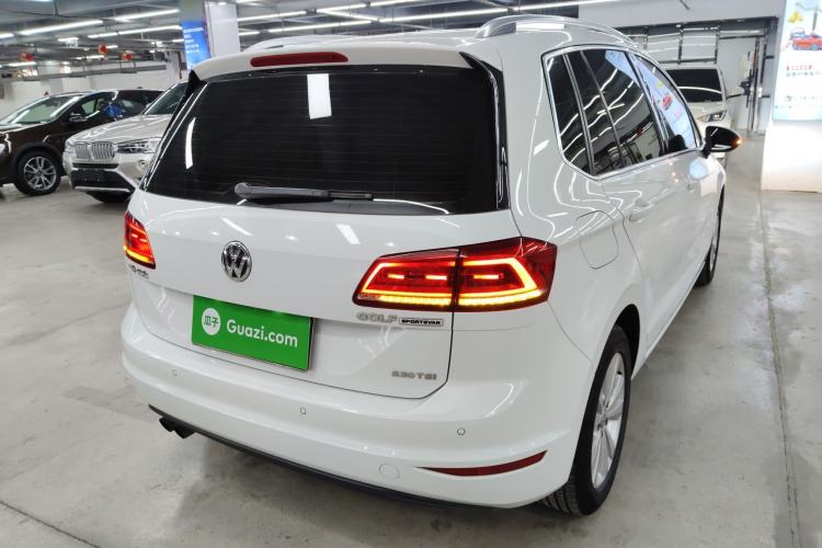 Used Volkswagen Golf Sportsvan 2018 230TSI Automatic Trend Edition
