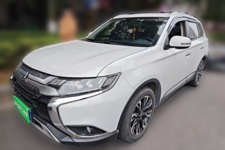 Used Mitsubishi Outlander 2020 2.4L 4x4 Zhi Xiang Edition 5 Seats