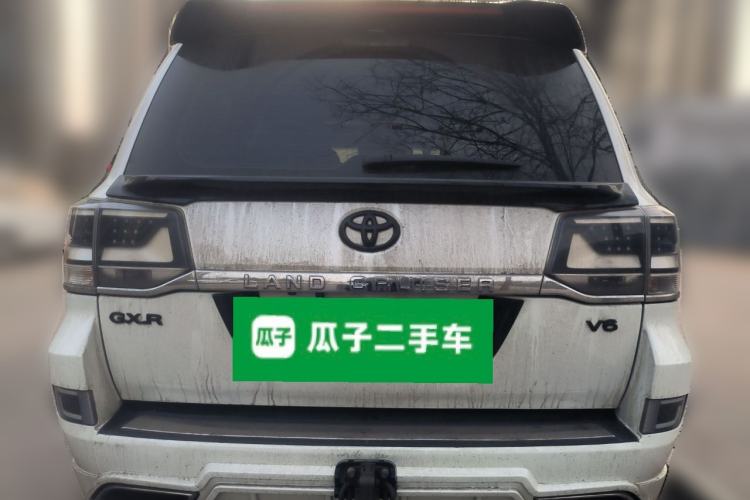 Used Toyota Land Cruiser 