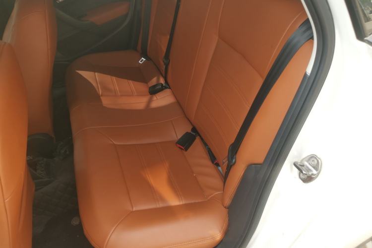 Used Volkswagen Polo 2016 1.4L Manual Fashion Model