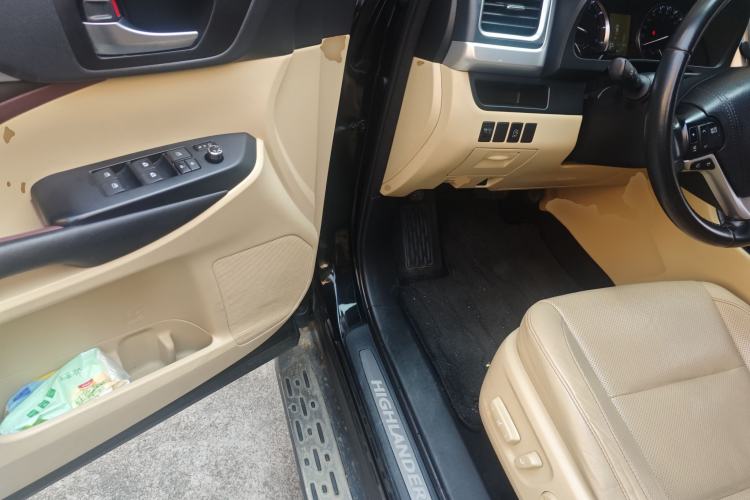 Used Toyota Highlander 2015 2.0T Four-Wheel Drive Luxury Edition 7-Seater