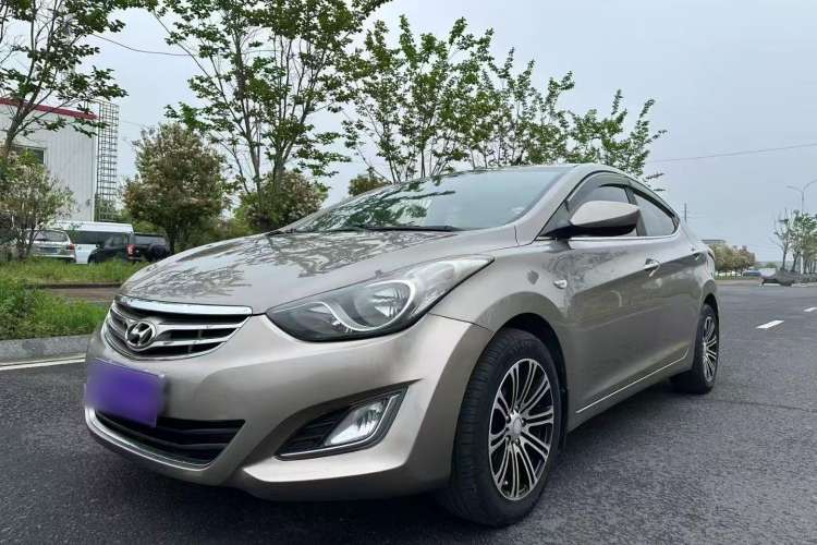Used Hyundai Elantra (5th Generation / Langdong) 2012 1.6L Automatic Fashion Edition