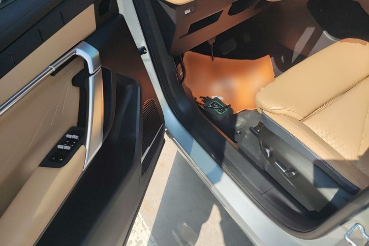 Used Geely Auto FX11 2023 2.0TD DCT Flagship Version
