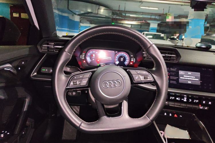 Used Audi A3 2022 A3L Limousine 35 TFSI Fashion Sport Model Steering Wheel