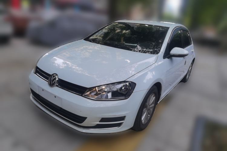 Used Volkswagen Golf 2016 1.6L Manual Fashion Edition