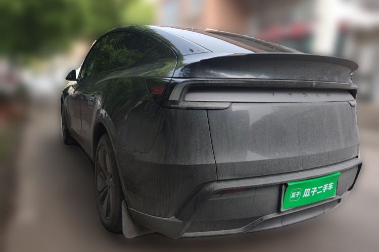 Used Tesla Model Y 2025 Rear-Wheel Drive First Edition Rear Left 45 Deg