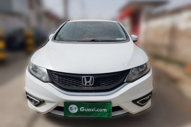 Used Honda Jade 2013 1.8L automatic Comfort version 5 seats
