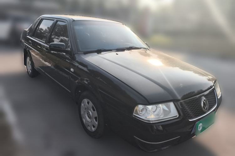 Used Volkswagen Santana Vista 2008 1.8L Manual Sishang Model Front Right 45 Deg