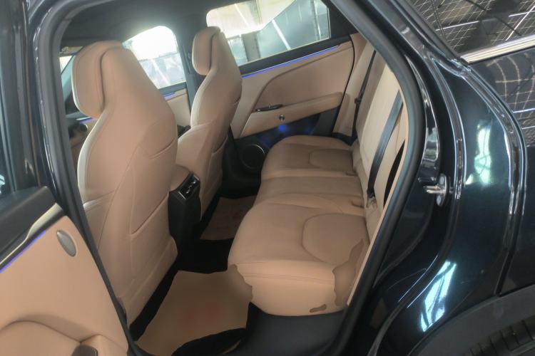 Used ARCFOX Alpha T5 2024 520 MAX
