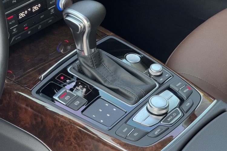 Used Audi A6L 2014 30 FSI Comfort Model Interior 7