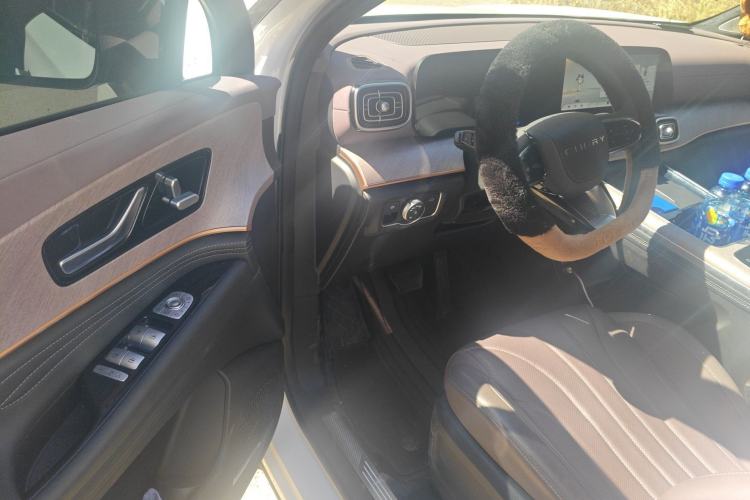 Used Chery Tiggo 9 2025 2.0T Dual-Clutch Two-Wheel Drive Luxury Edition 7 Seats