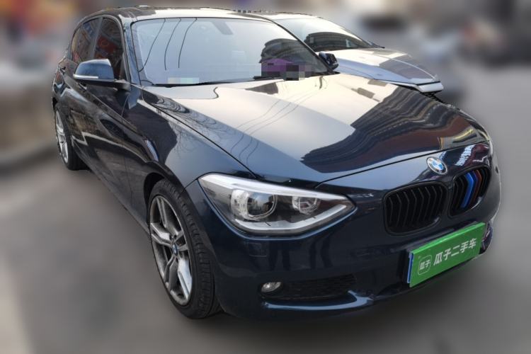 Used BMW 1 Series 2013 Facelifted 118i Leading Edition Front Right 45 Deg