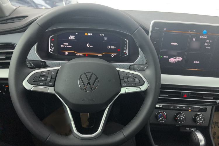 Used Volkswagen Lavida 2024 1.5L Automatic Starry Sky 5 Million Edition Center Console