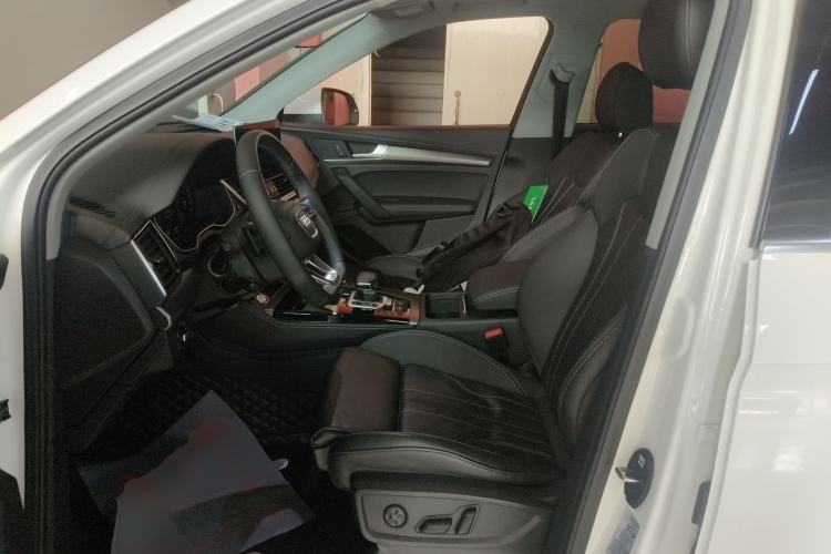 Used Audi Q5L 2022 40T Luxury Dynamic Model
