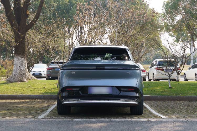 Used Zeekr 7X 2025 100 kWh Long-Range Rear-Wheel Drive with Intelligent Driving Features Exterior 6