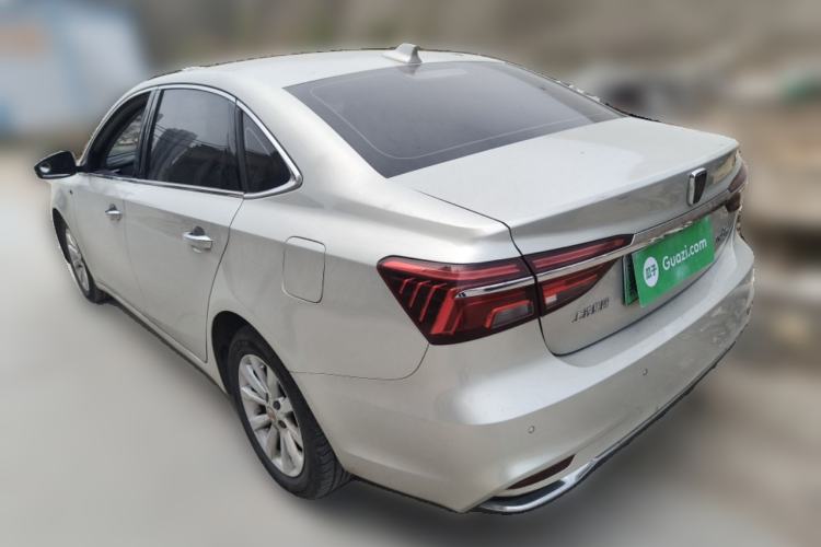 Used Roewe i6 New Energy 2017 45T Hybrid Connect & Smart Enjoyment Edition
