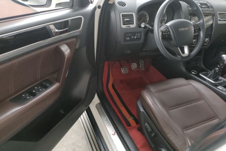 Used Yema T70 2016 Upgraded Model 1.5T Manual Luxury Version
