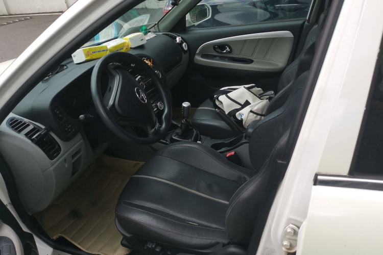 Used Soueast V3 Lingyue 2014 1.5L Manual Style Value Edition
