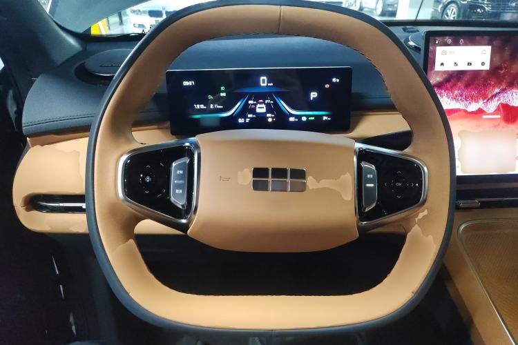 Used Geely Galaxy Galaxy Xingjian 7 EM-i 2025 120km Launch+ Version