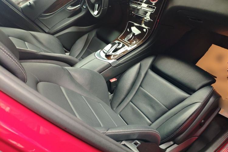 Used Mercedes-Benz GLC 2017 GLC 260 4MATIC Luxury Model