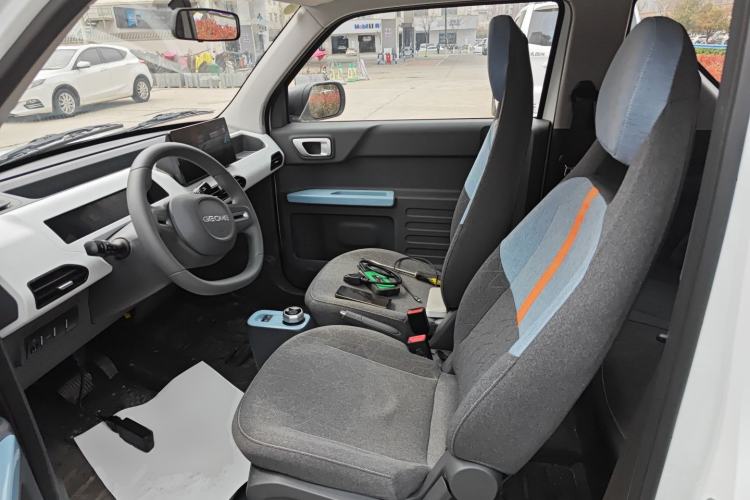 Used Geely Galaxy Panda 2024 Panda Mini 200km Endurance Bear
