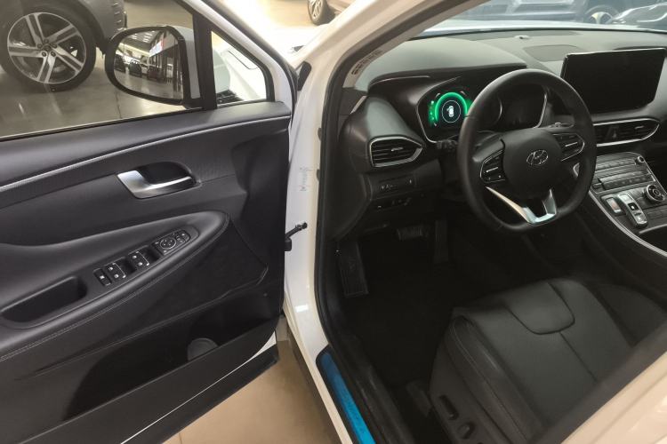 Used Hyundai Santa Fe 2023 Traveler 380T GDi Automatic All-Wheel Drive GLX HTRAC Elite Edition