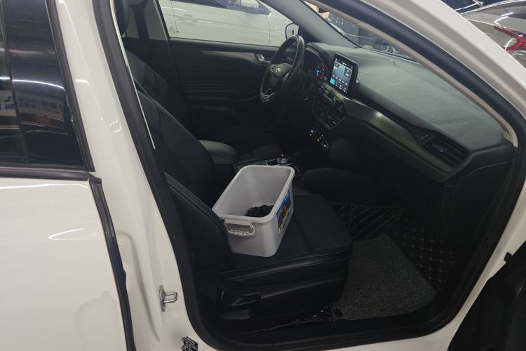 Used Ford Focus 2019 Sedan EcoBoost 180 Automatic Trend Edition