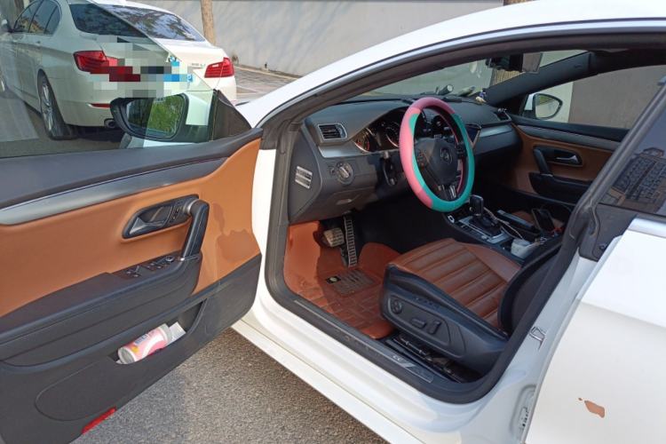 Used Volkswagen FAW-Volkswagen CC 2016 2.0 TSI Luxury Model
