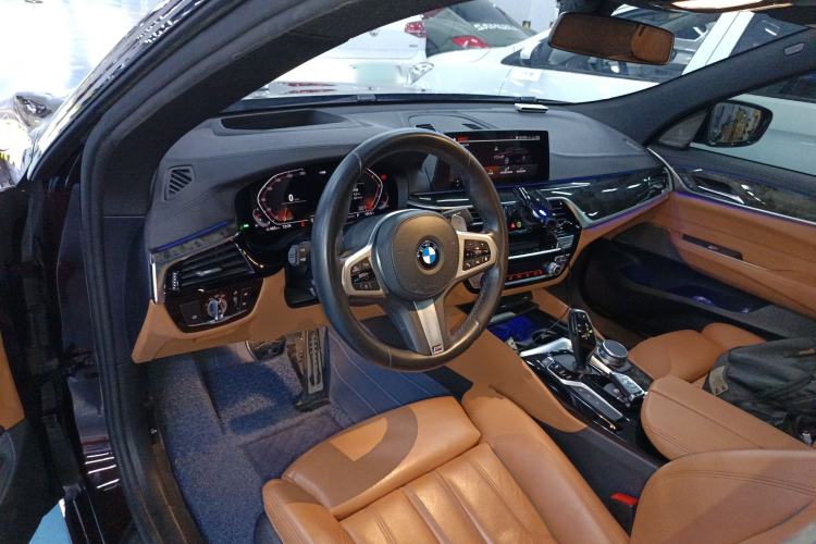 Used BMW 6 Series GT 2020 630i M Sport Package Center Console