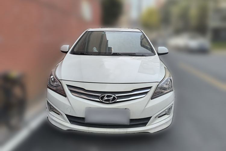 Used Hyundai Verna (older generation) 2016 1.4L Manual Smart GLS Trim
