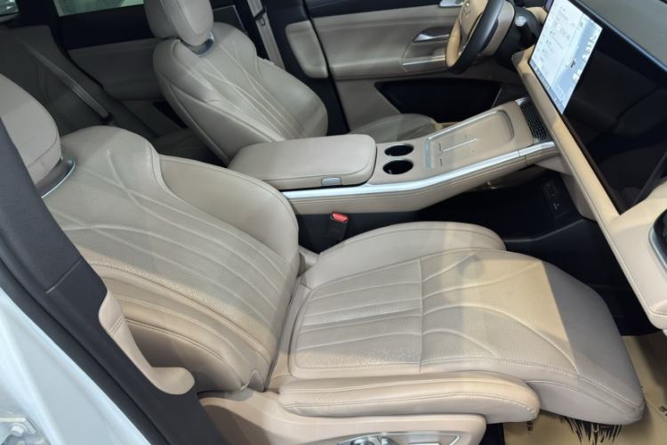 Used XPeng G9 2025 625 Long-Range Max
