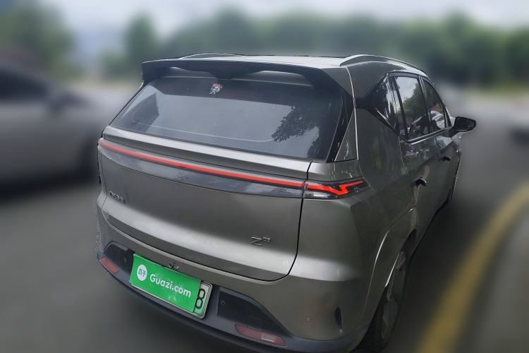 Used Hycan Z03 2022 620 km Range Trendy Cool Version 160 kW 76.8 kWh