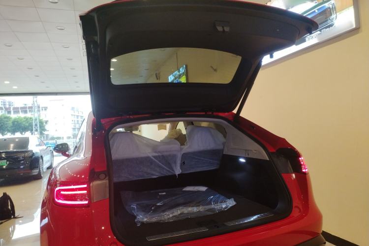 Used Hima Luxeed R7 2026 Model Pure Electric Max+ Trunk