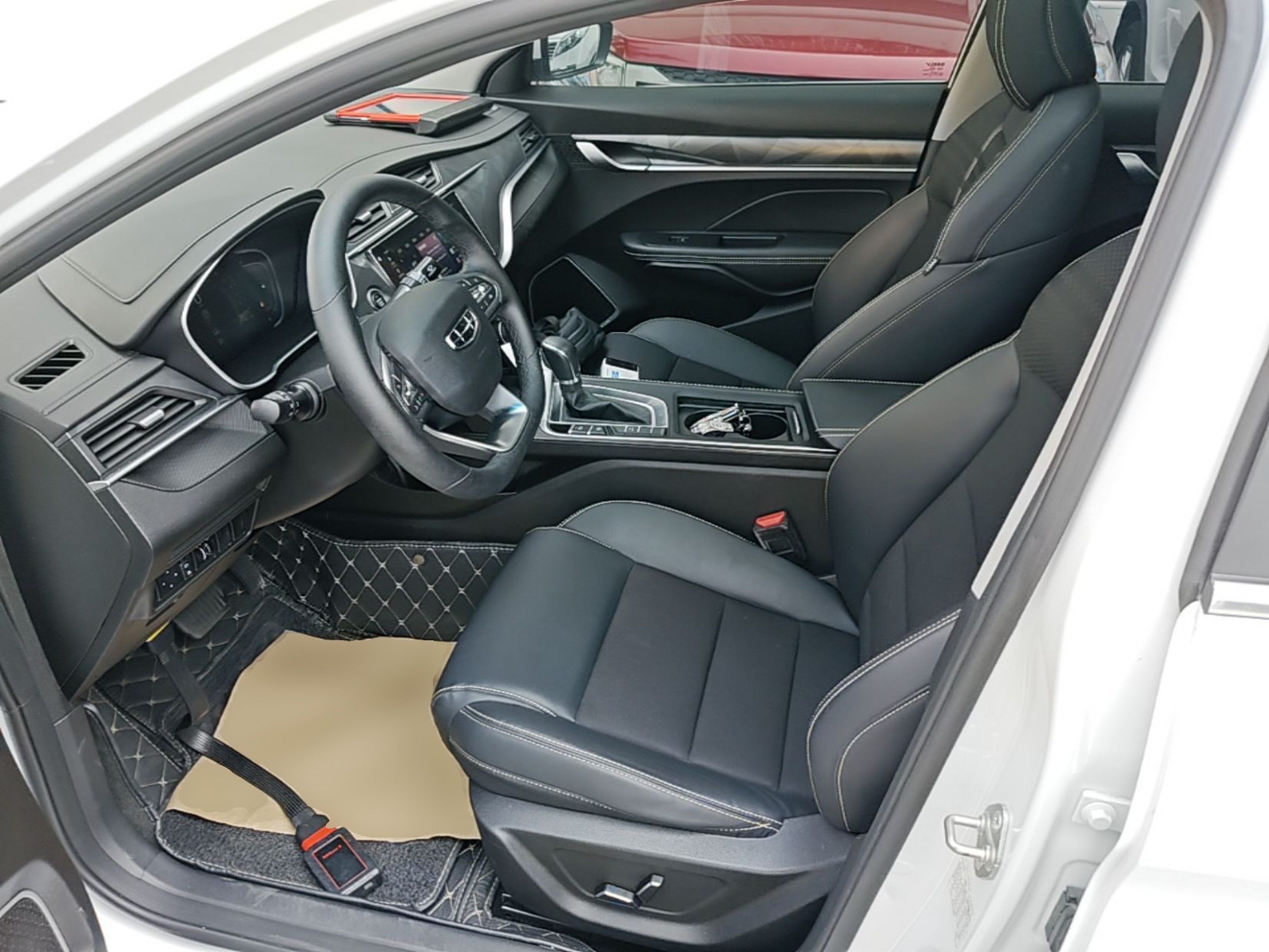 Interior delantero