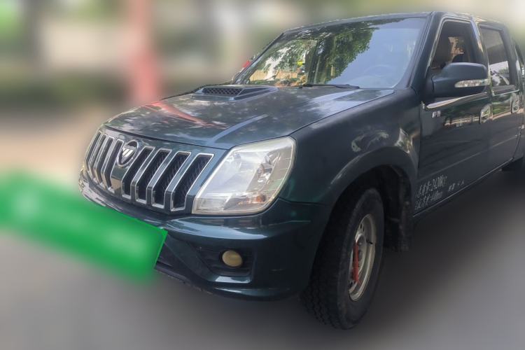 Used Foton Sapporo 2017 model, 2.8-liter diesel, manual transmission, 5 seats, no sunroof