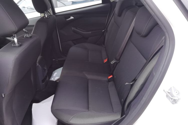 Used Ford Focus 2018 Hatchback Classic 1.6L Automatic Comfort Plus SmartDrive Edition
