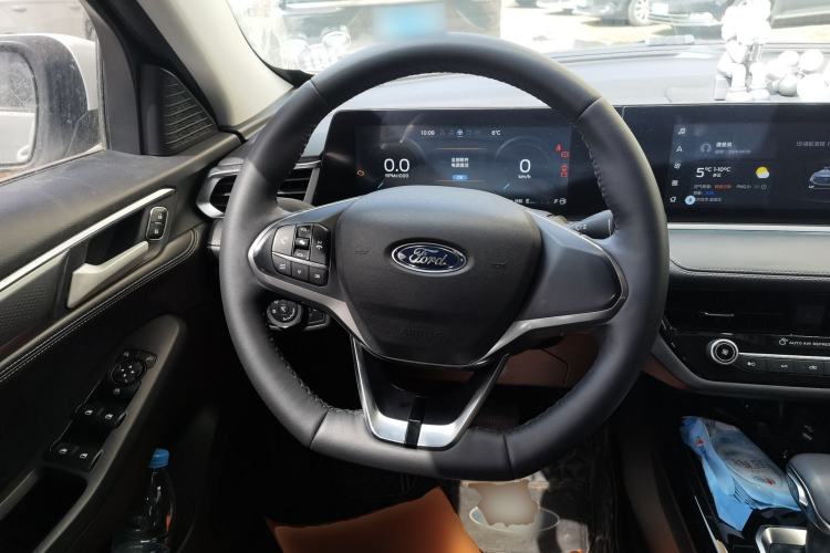 Used Ford Escort 2021 1.5L Automatic Diamond Edition
