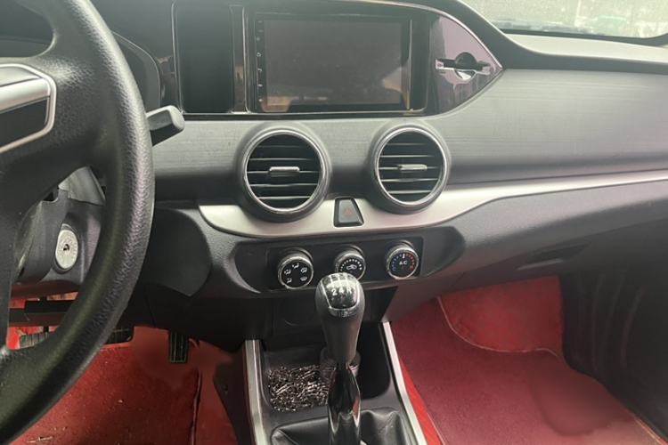 Used Dongfeng Ruichi 2018 2.4L Gasoline Two-Wheel Drive Standard Version ZG24