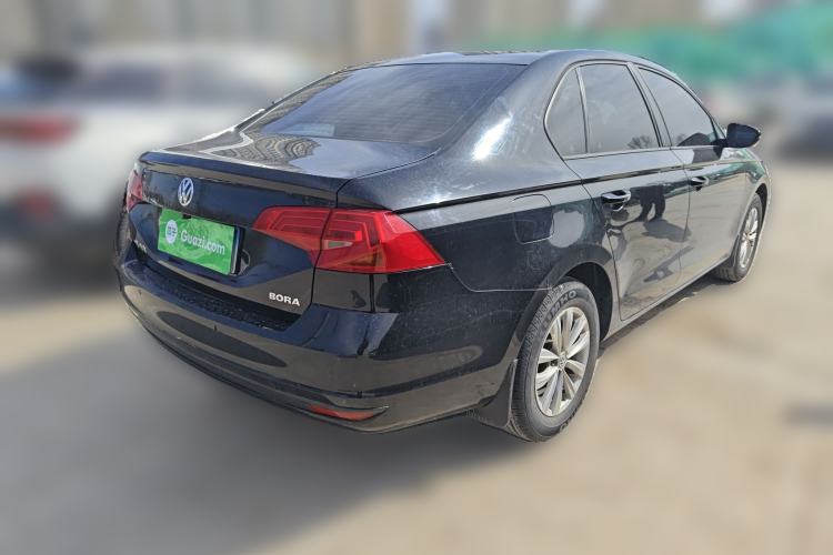 Used Volkswagen Bora 2016 1.6L Automatic Fashion Model
