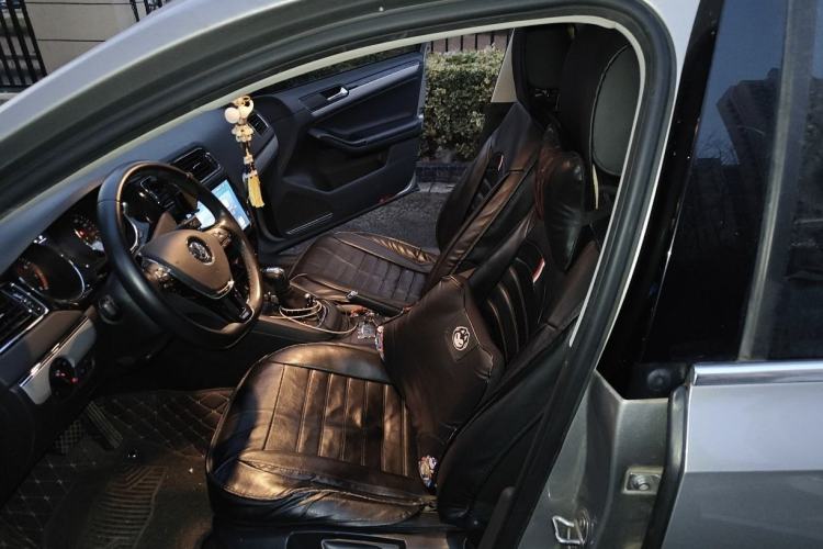 Used Volkswagen Sagitar 2018 180TSI DSG Prestige Edition
