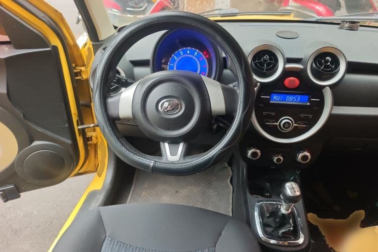 Used Lifan Auto 330 2014 1.3L Manual Standard Edition Steering Wheel