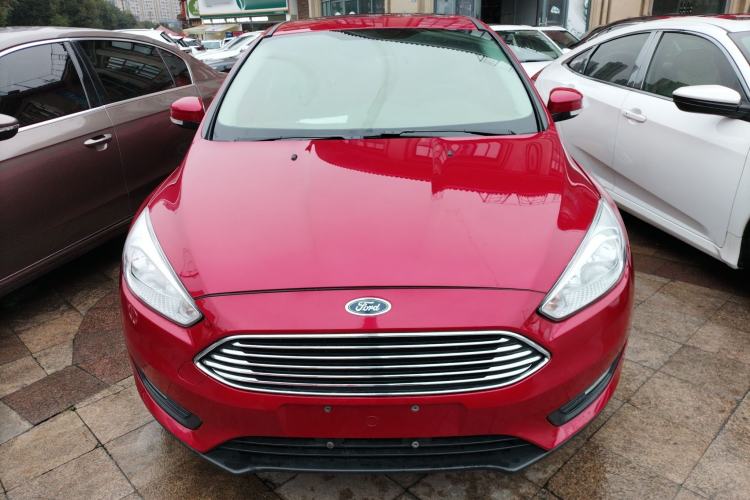 Used Ford Focus 2018 Sedan Classic 1.6L Automatic Trendy SmartDrive Edition