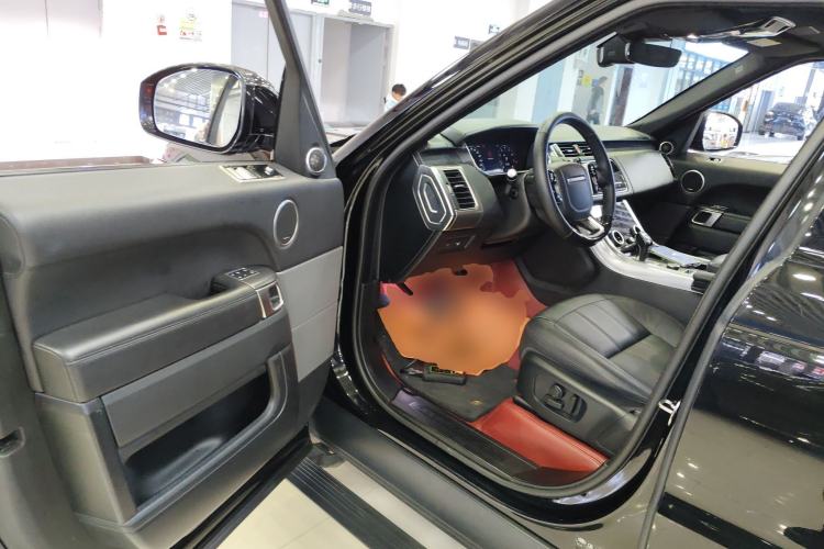 Used Land Rover Range Sport 2021 3.0 L6 SE Driver Seat