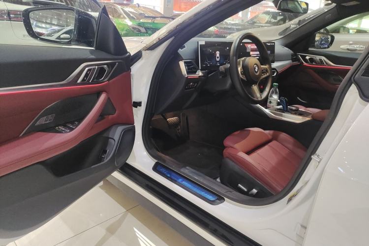 Used BMW i4 2022 eDrive40 Driver Seat