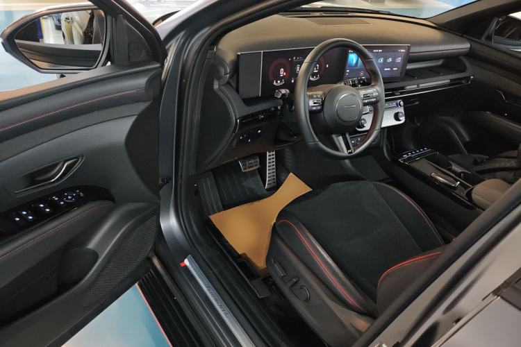 Used Hyundai Tucson 2025 Tucson L 1.5T Elite Edition N-Line Driver Seat