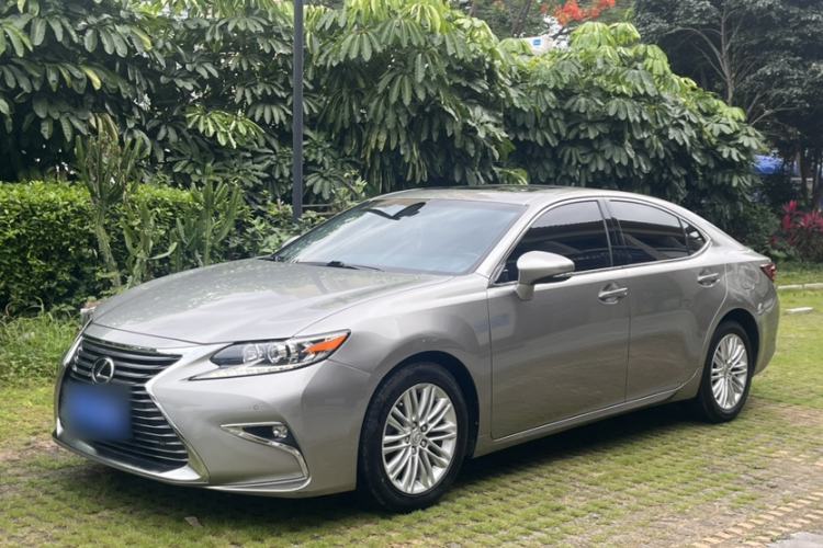 Used Lexus ES 2016 200 Midnight Special Limited Edition