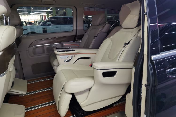 Used Mercedes-Benz V-Class 2020 V 260 L Long-wheelbase Luxury Edition
